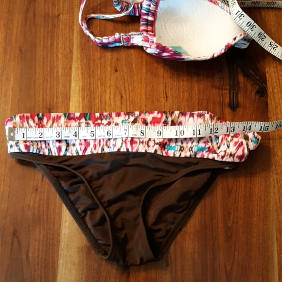 Unique SUNSETS Bikini Set - Picture 7 of 9